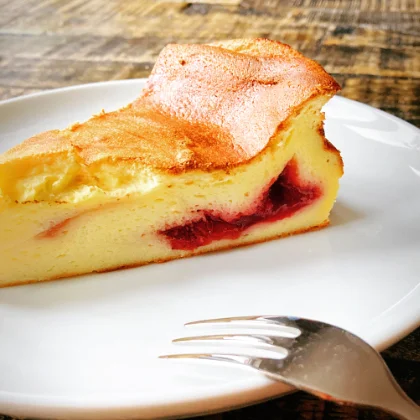 Käsekuchen mit Eierlikör und Kirschen, Bild 2